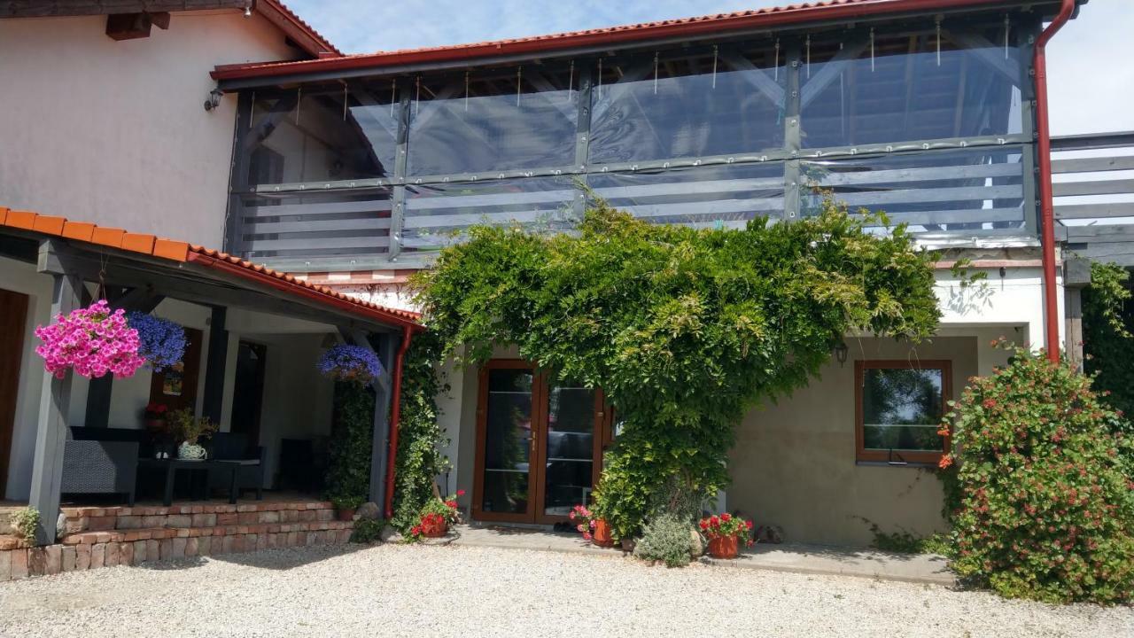 Ferienwohnung Kamien Baltyku Debina  Exterior foto